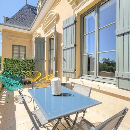 Chateau Ecully - Appartement 2 Chambres - Terrasse & Parking Buitenkant foto